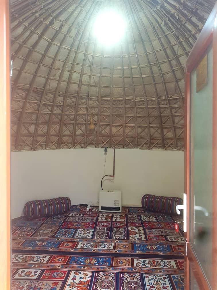 بومگردی روژان در نزدیکی مشهد 