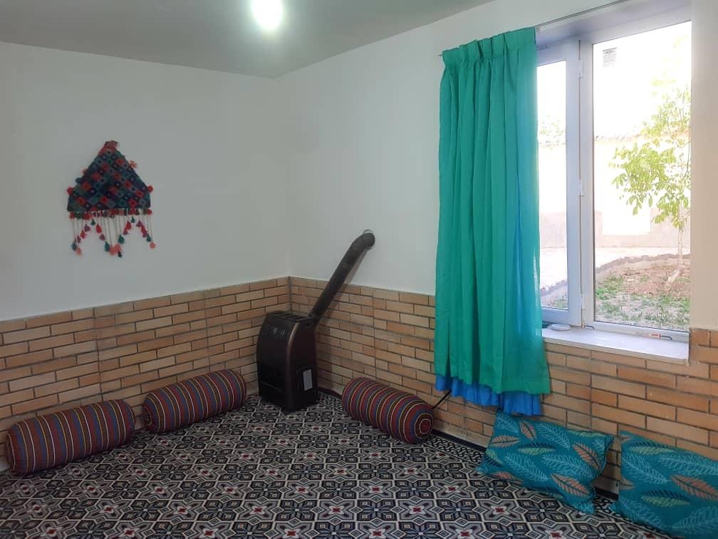 بومگردی روژان در نزدیکی مشهد 