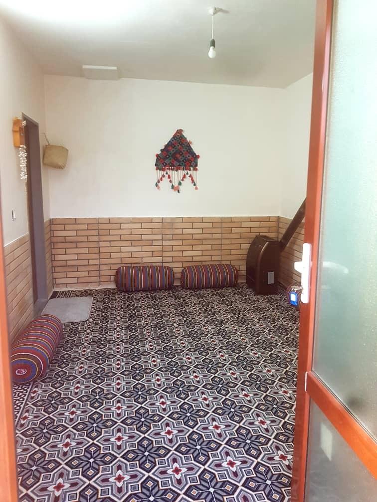 بومگردی روژان در نزدیکی مشهد 