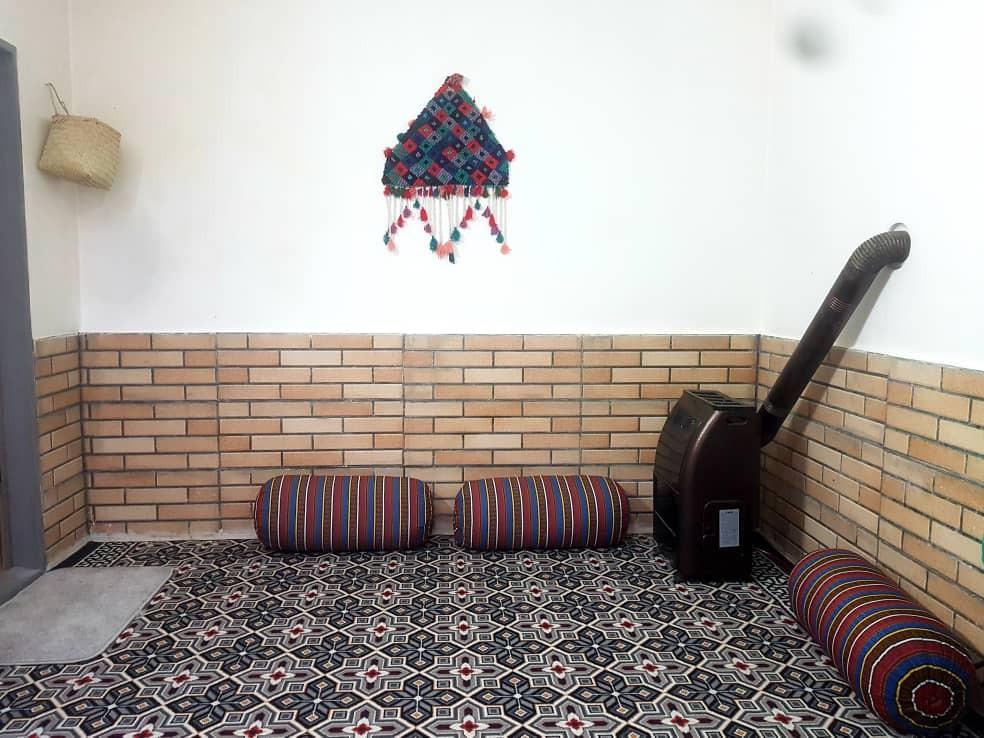 بومگردی روژان در نزدیکی مشهد 
