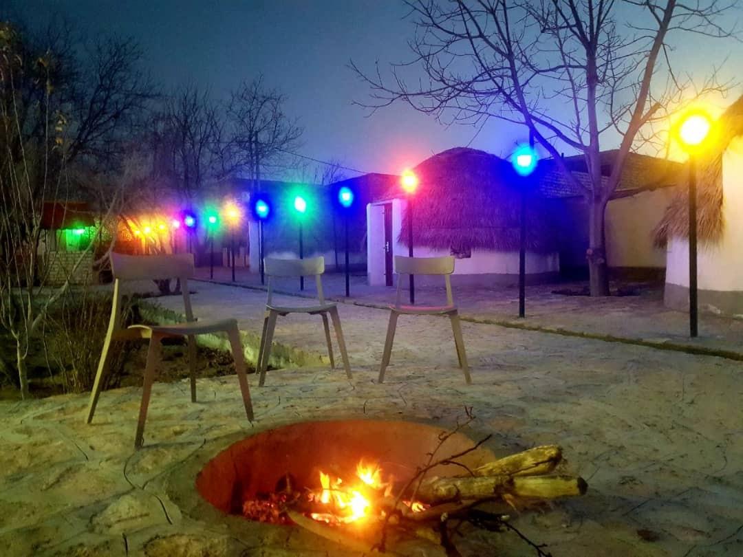 بومگردی روژان در نزدیکی مشهد 
