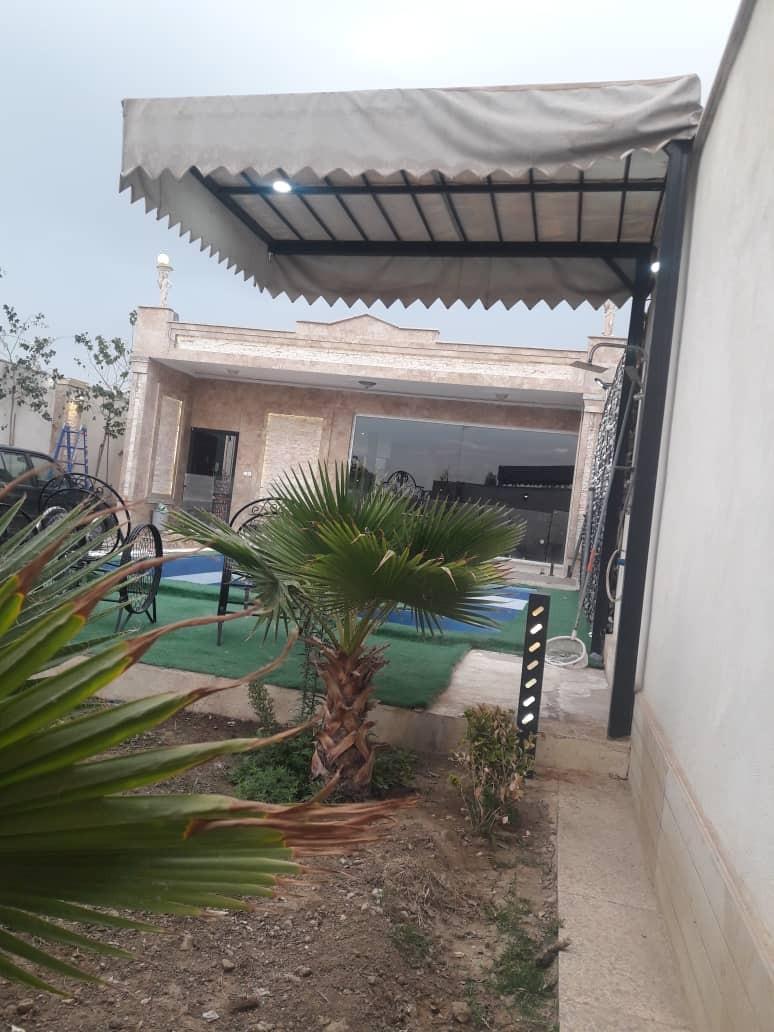ویلا با استخر آب سرد