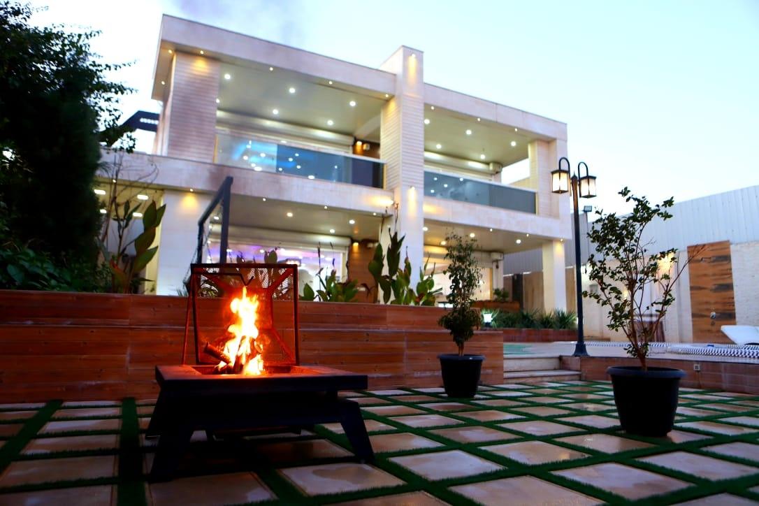 ویلا باغ عمارت وایت گاردن