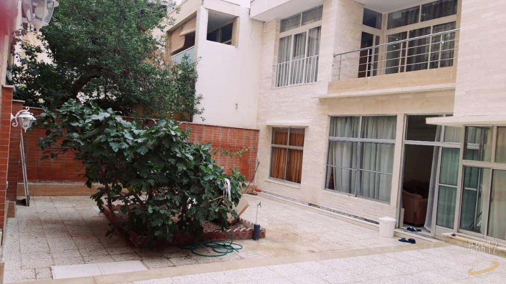 سوئیت اجاره ای طبقه همکف اصفهان