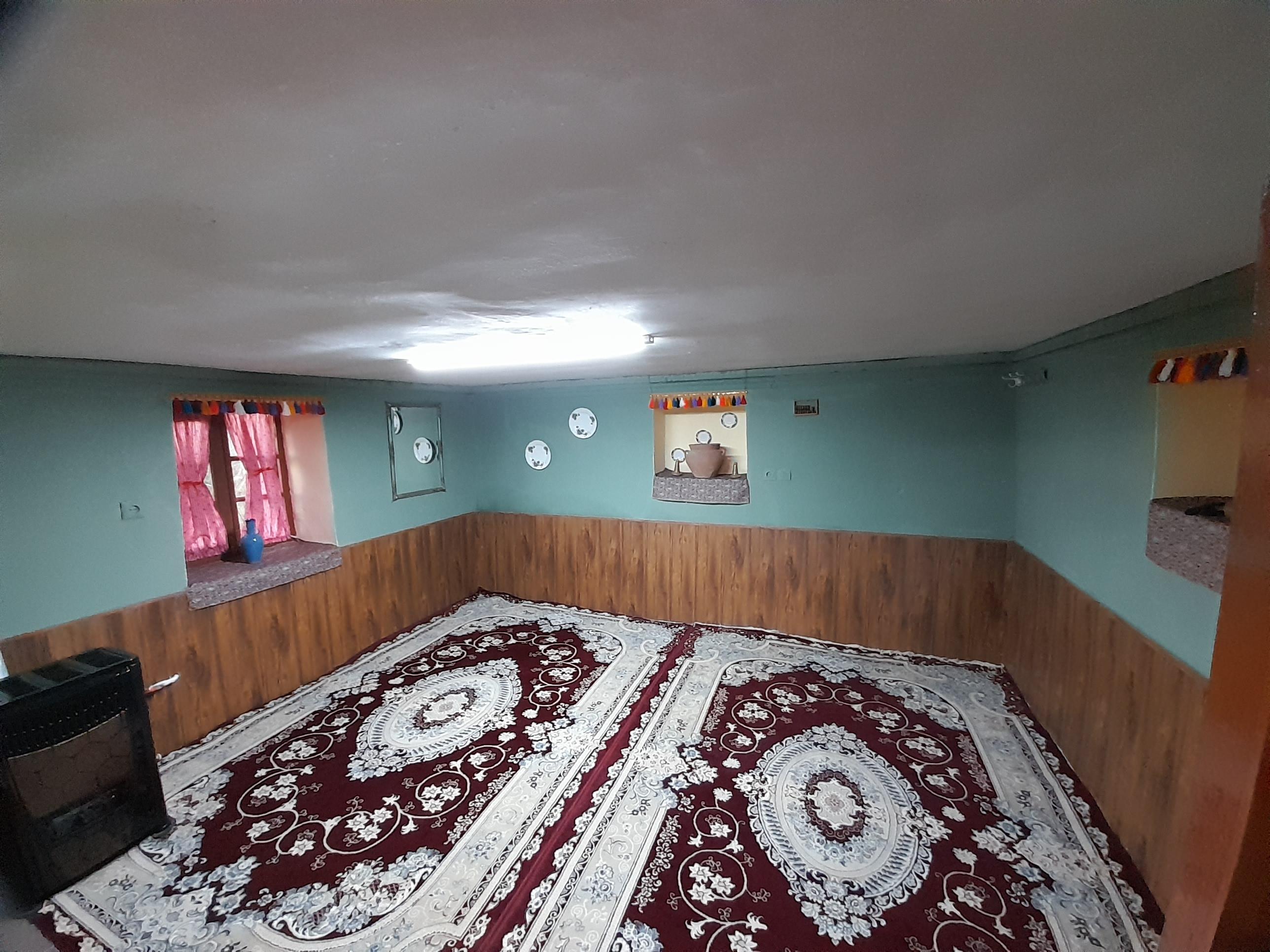 اقامتگاه بومگردی شوروم