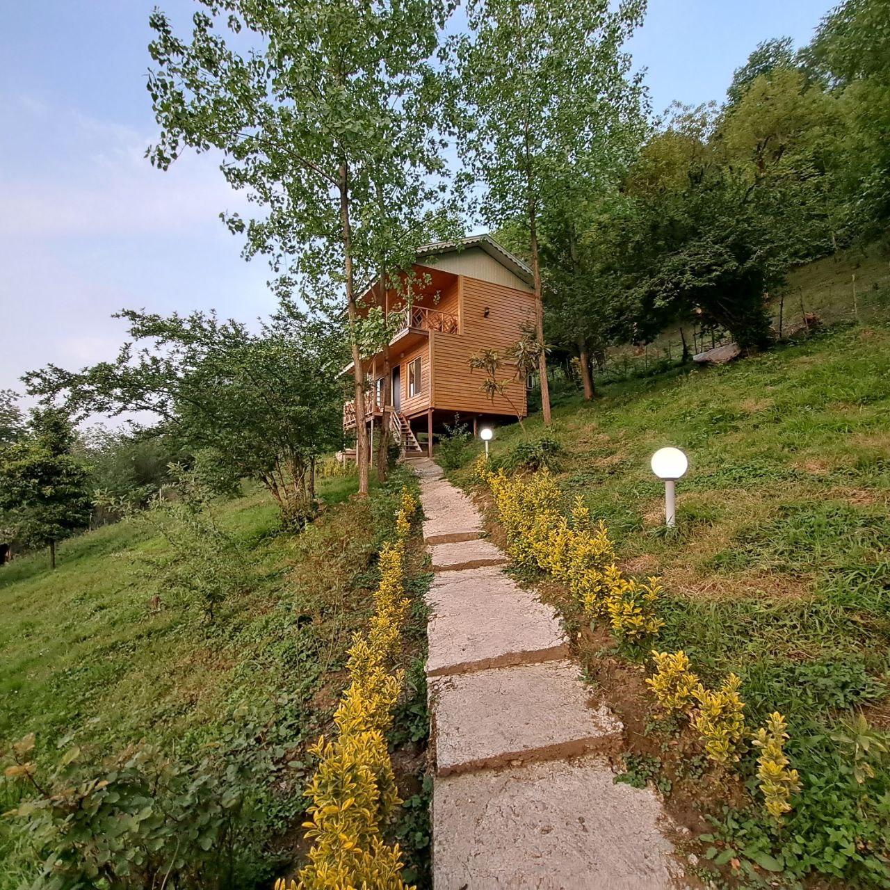 کلبه چوبی داتام ماسال