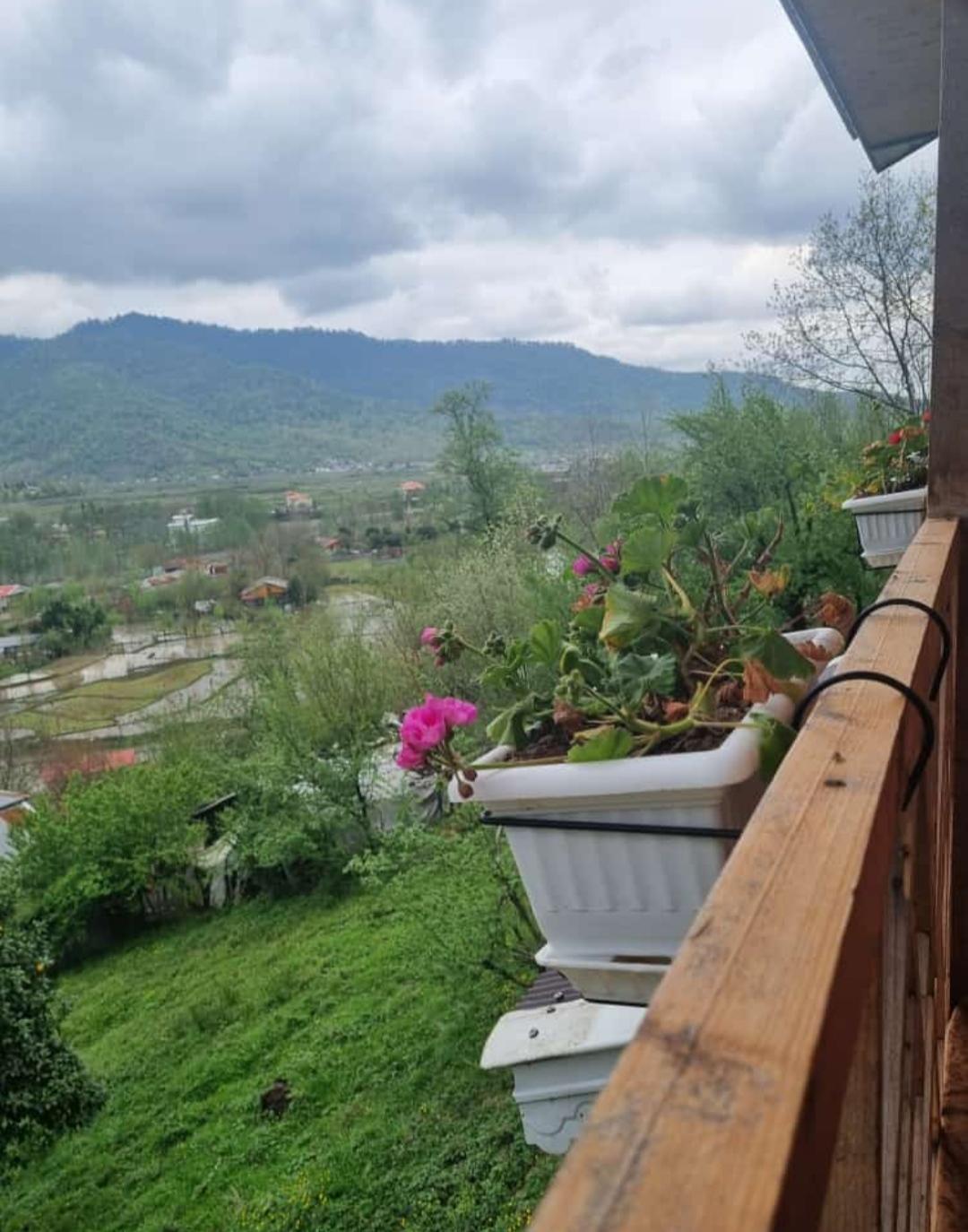 کلبه چوبی داتام ماسال