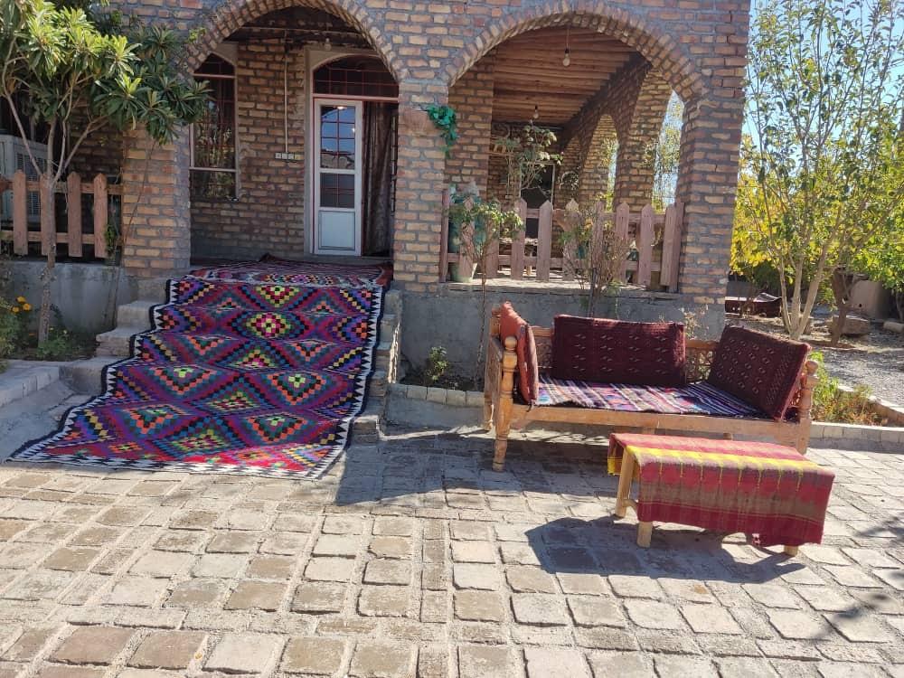 اقامتگاه بوم گردی کرد در ایلام