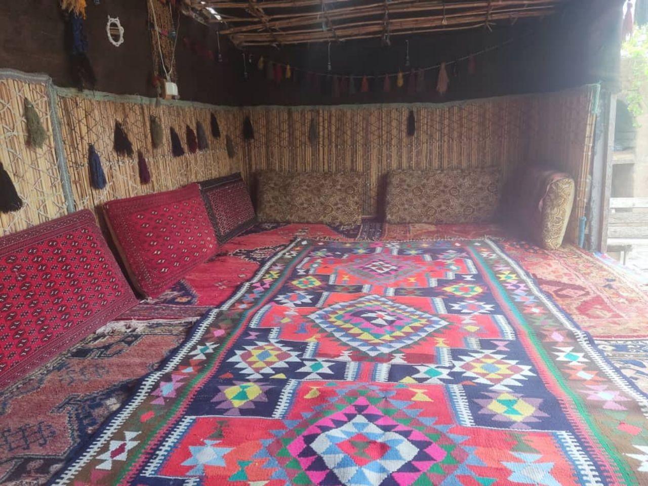 اقامتگاه بوم گردی کرد در ایلام