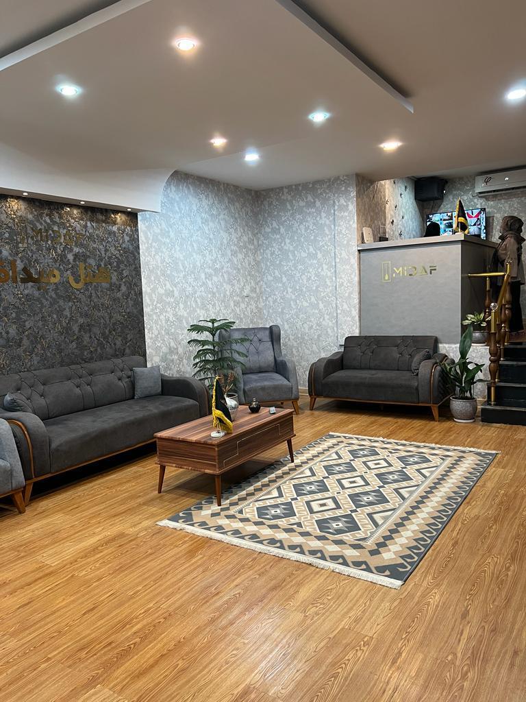 اتاق سه تخته هتل میداف عسلویه