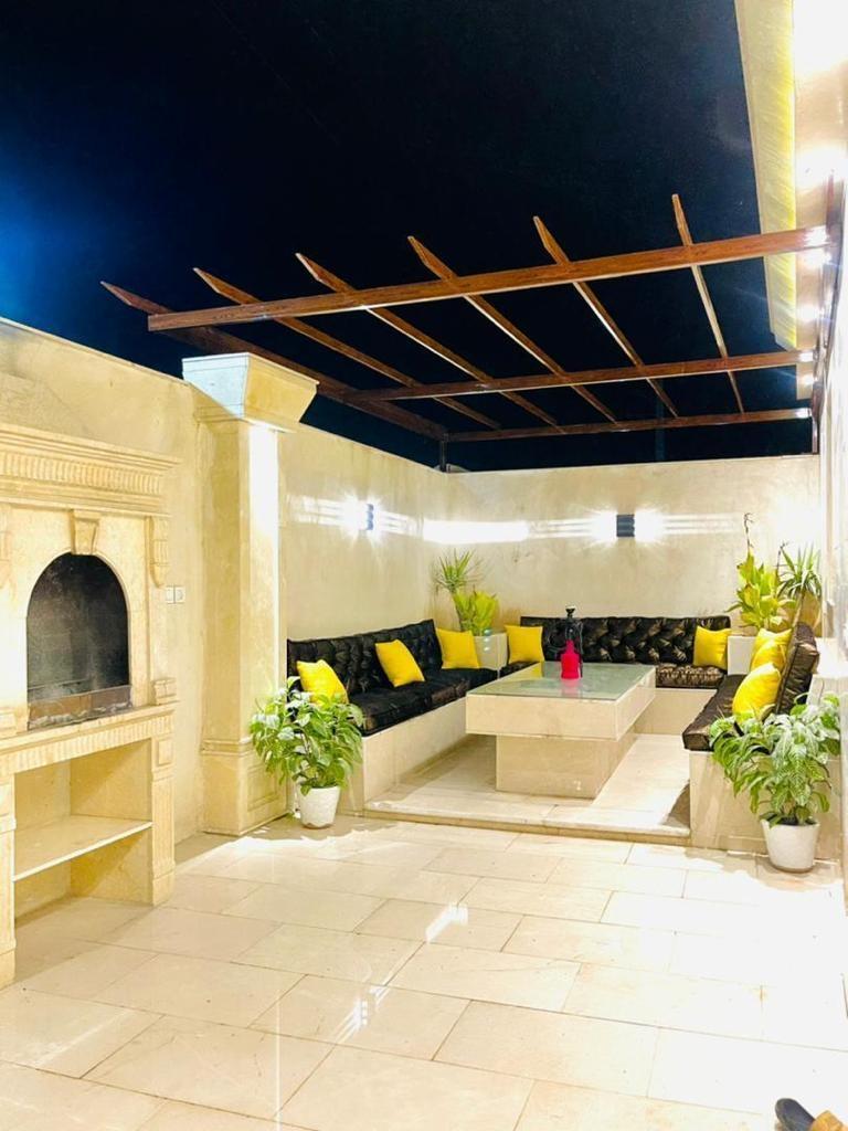 ویلا باغ عمارت خلیج در دزفول