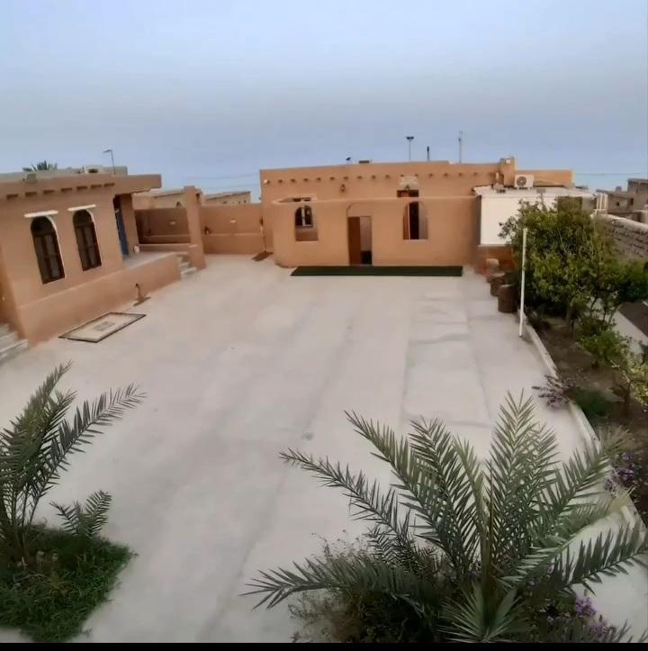 اقامتگاه دوگ دلارام سوئیت دریا