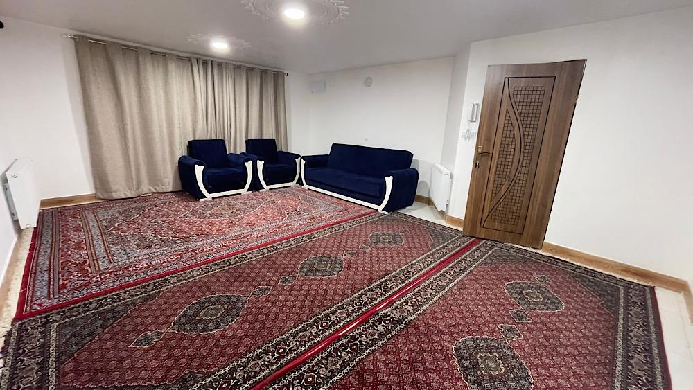 اجاره واحد تمیز اورامان تخت