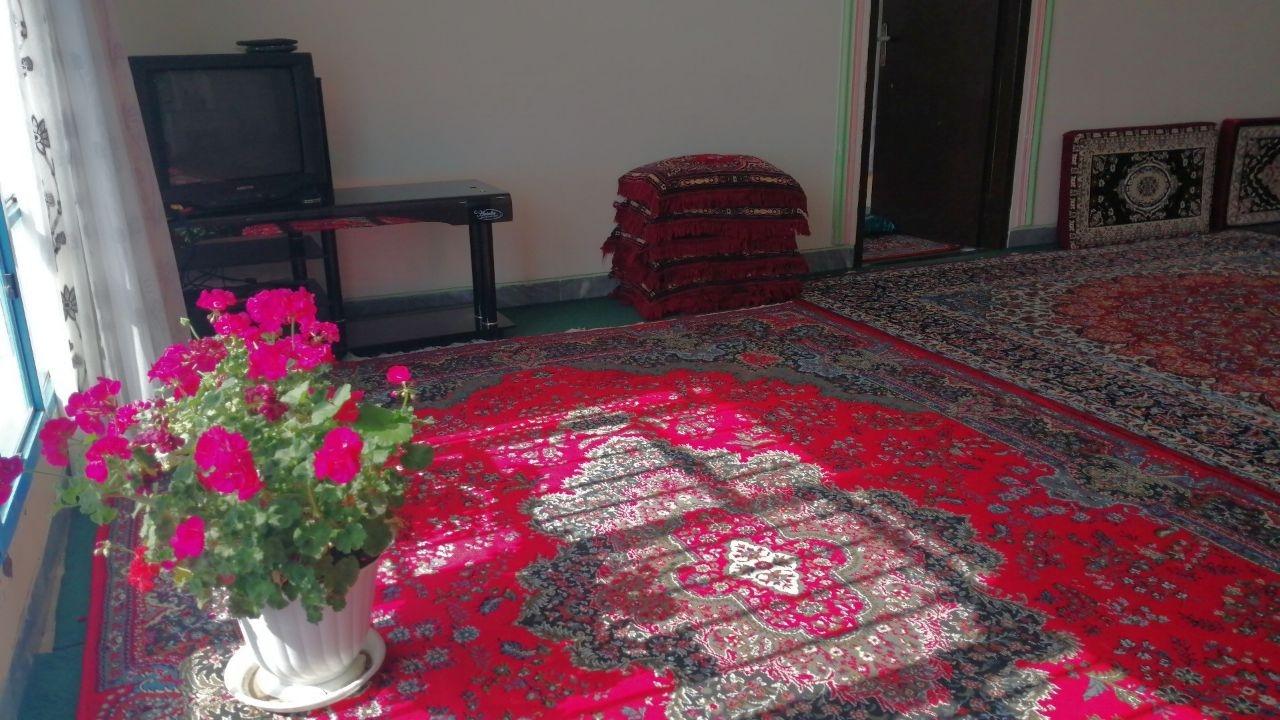 اقامتگاه دوخوابه در اورامان تخت