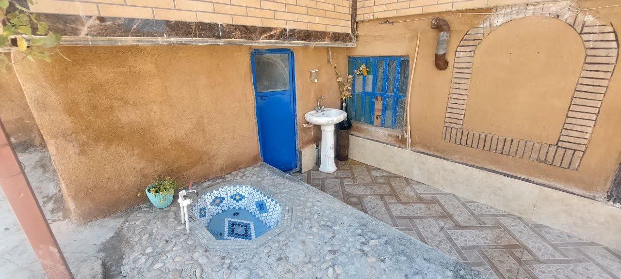 کلبه سنتی ننه پریناز