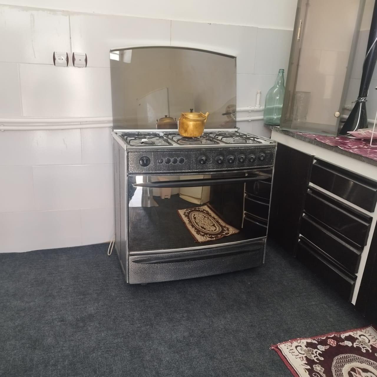 سوئیت دربست شهرضا
