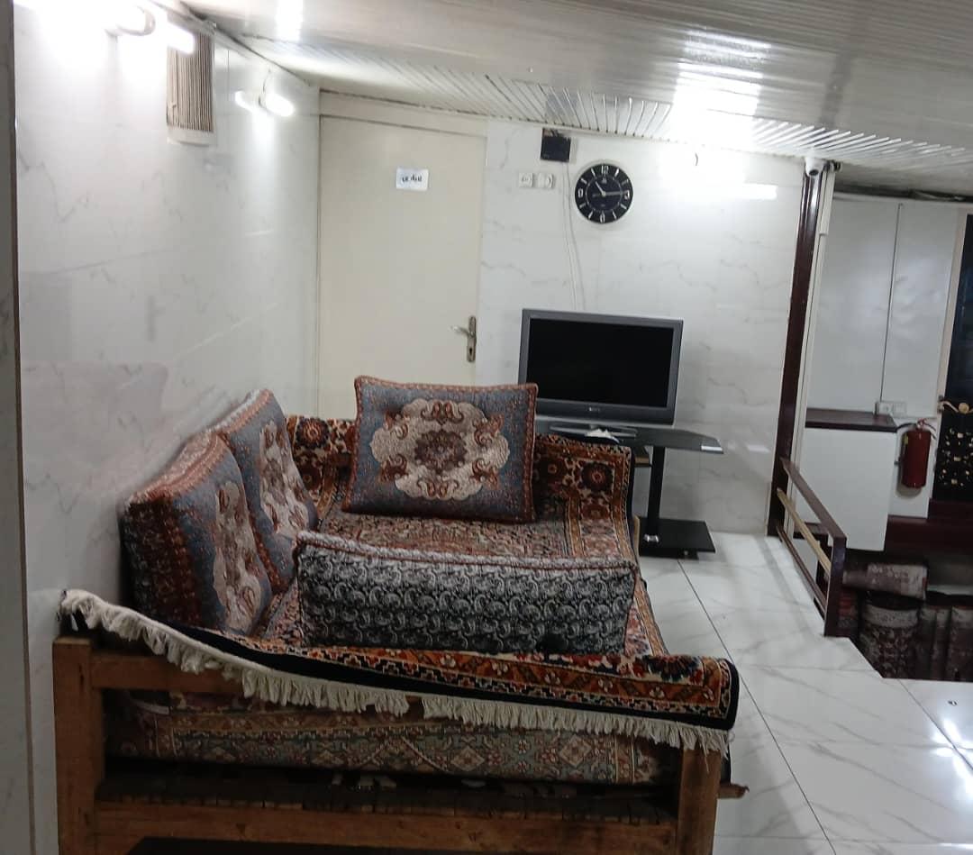 مهمان‌پذیر آرین (اتاق سه تخته)