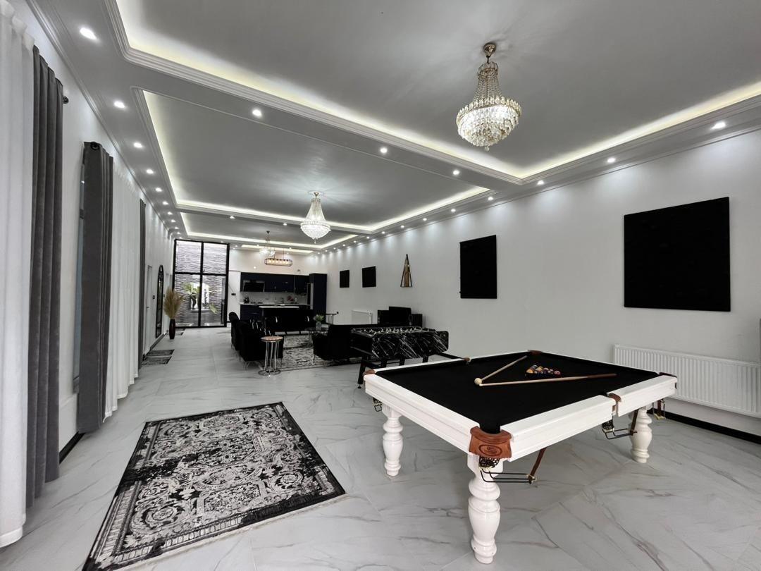 ویلای استخر دار آب گرم رونیا