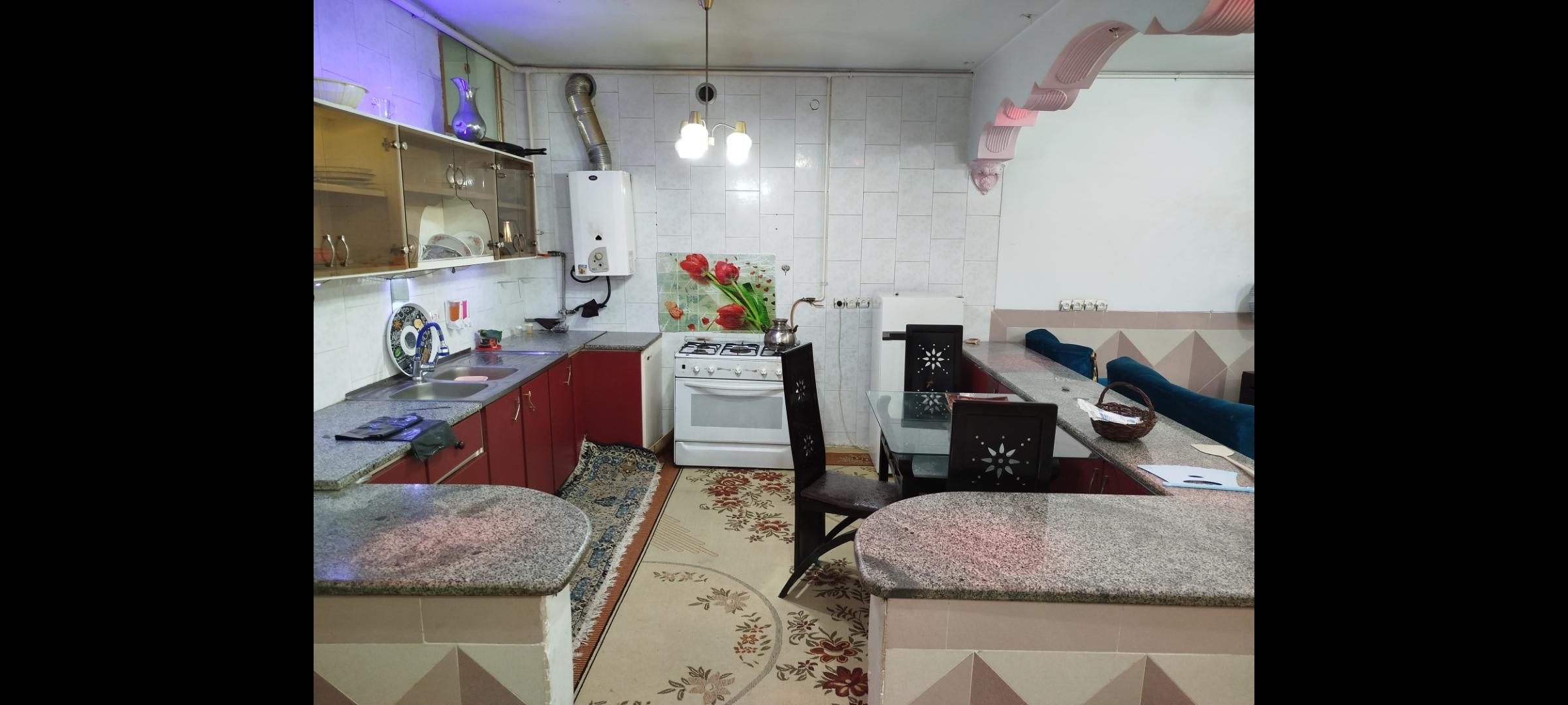 اجاره دو خوابه همکف با پارکینگ