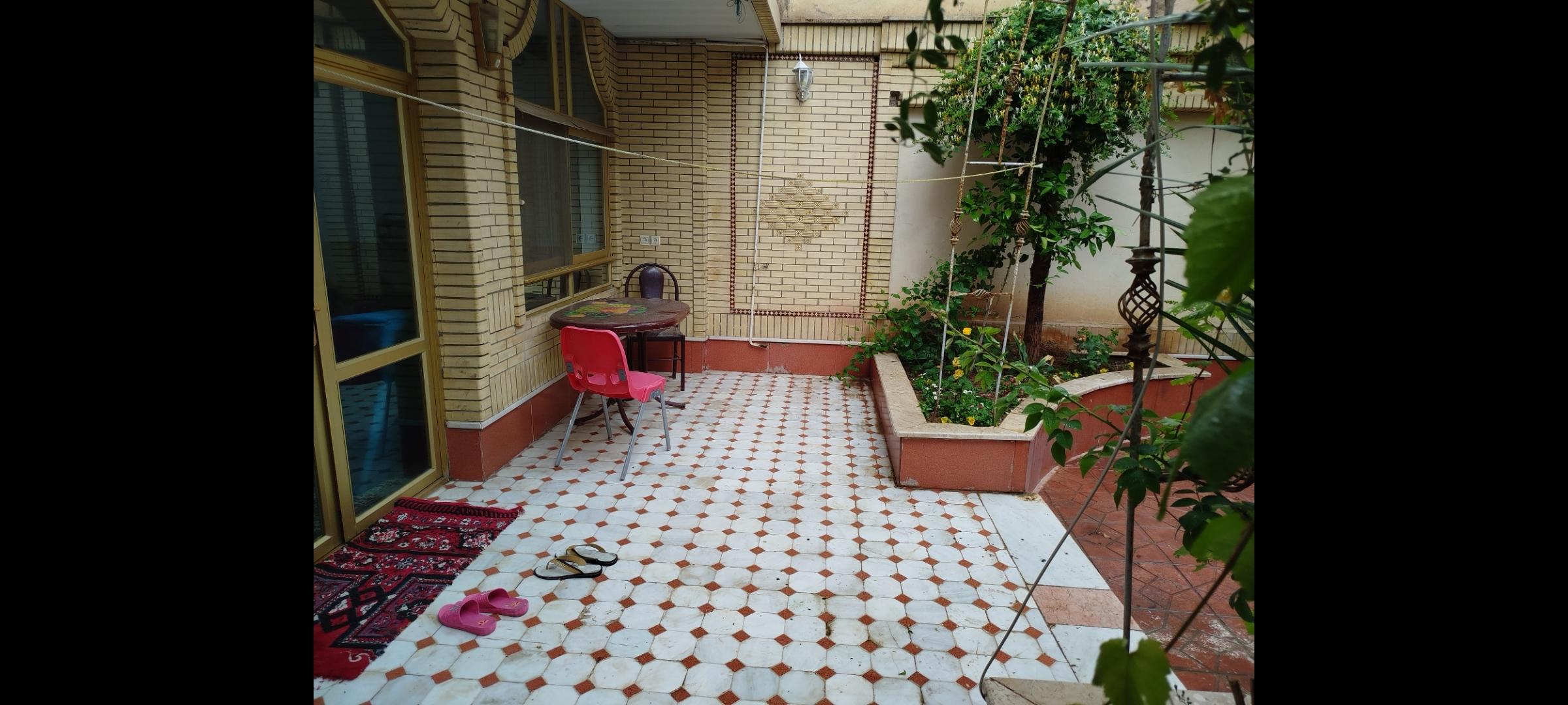 اجاره دو خوابه همکف با پارکینگ