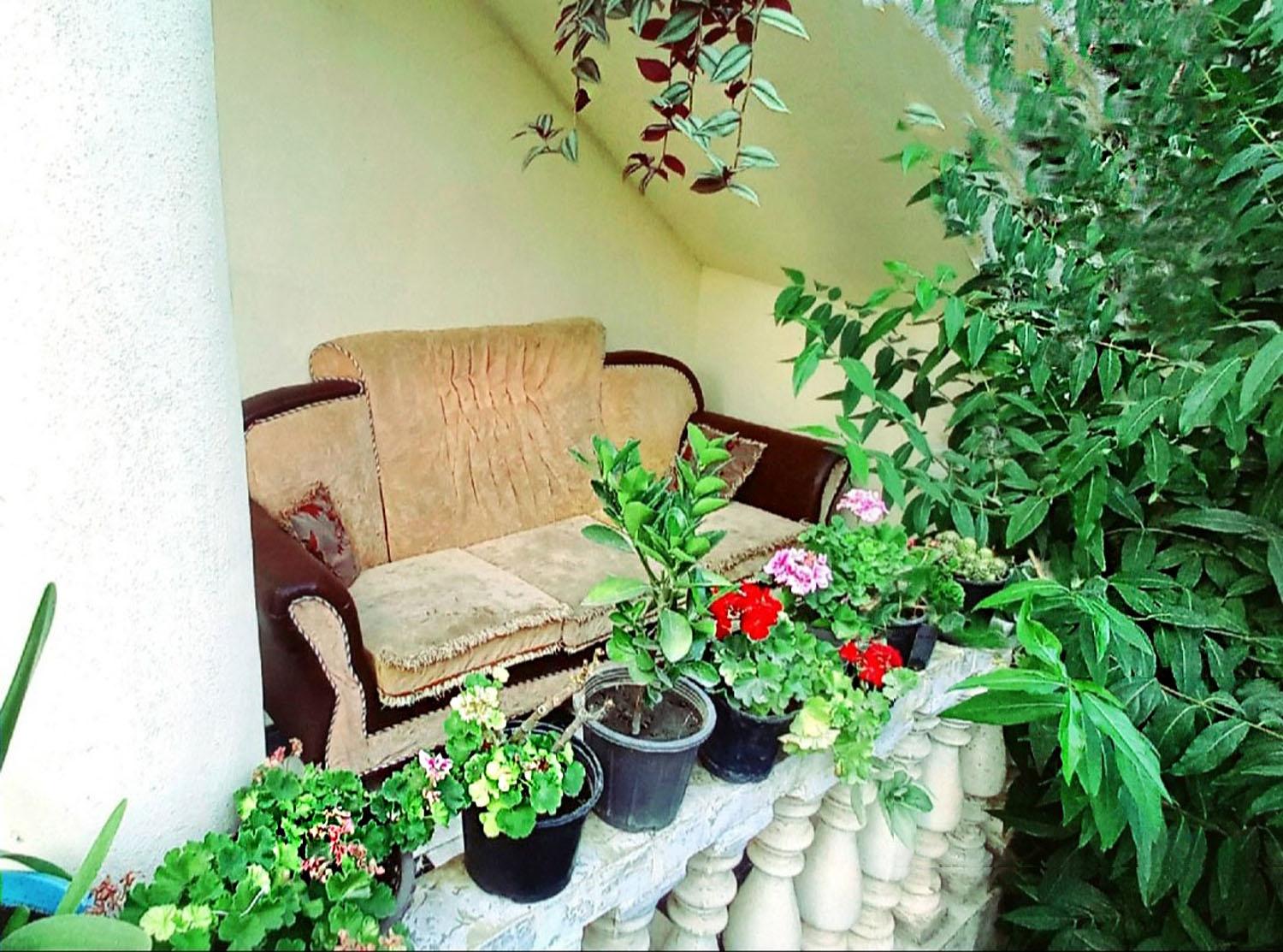 سوئیت دوخوابۀ شمعدونی داخل شهر