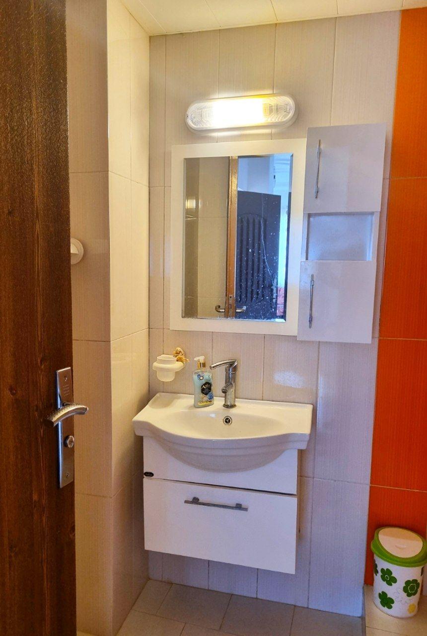 دو خوابه،تراسدار 