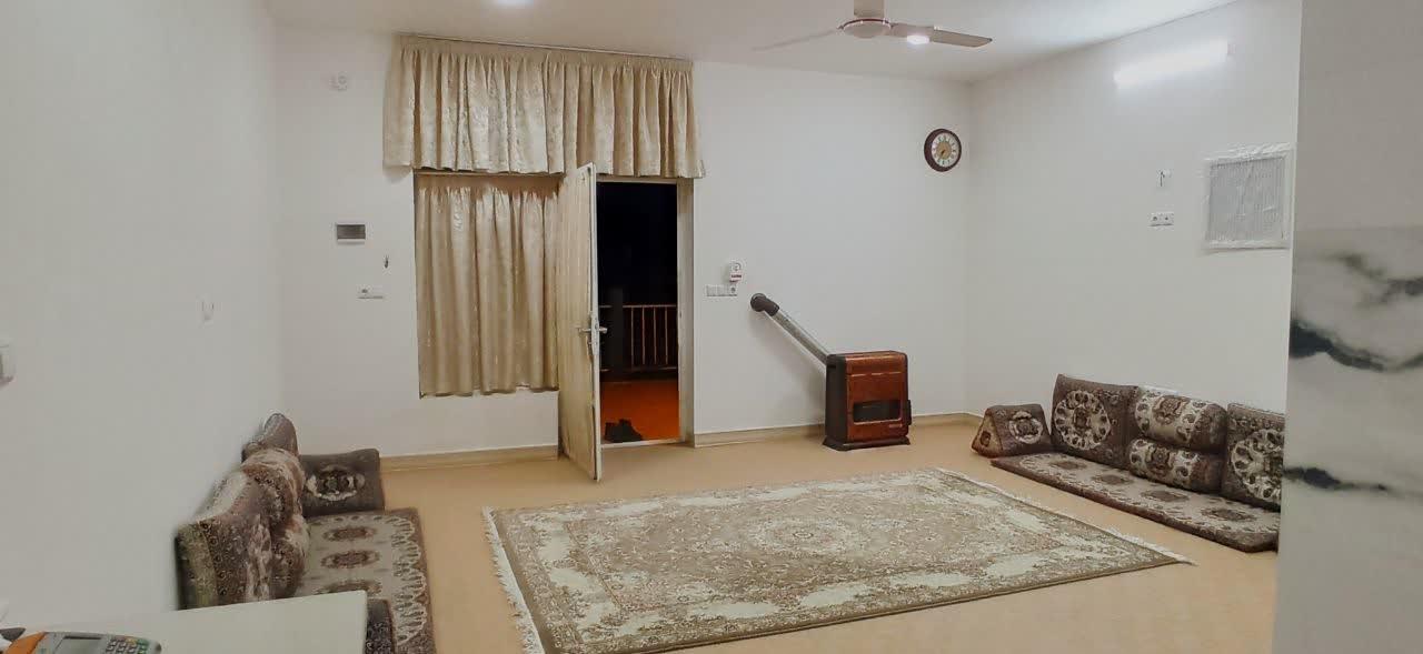 عمارت تخت طاووس در فردوس
