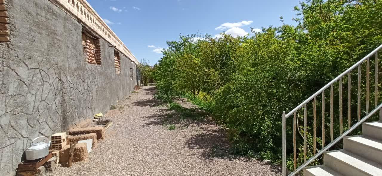 عمارت تخت طاووس در فردوس