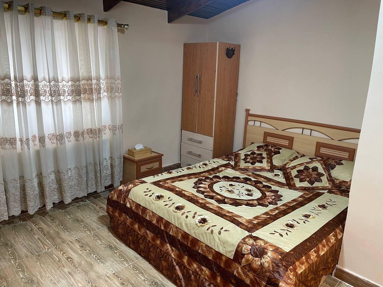 سوئیت کنار دریا با جکوزی انزلی