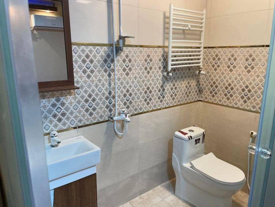 سوئیت کنار دریا با جکوزی انزلی