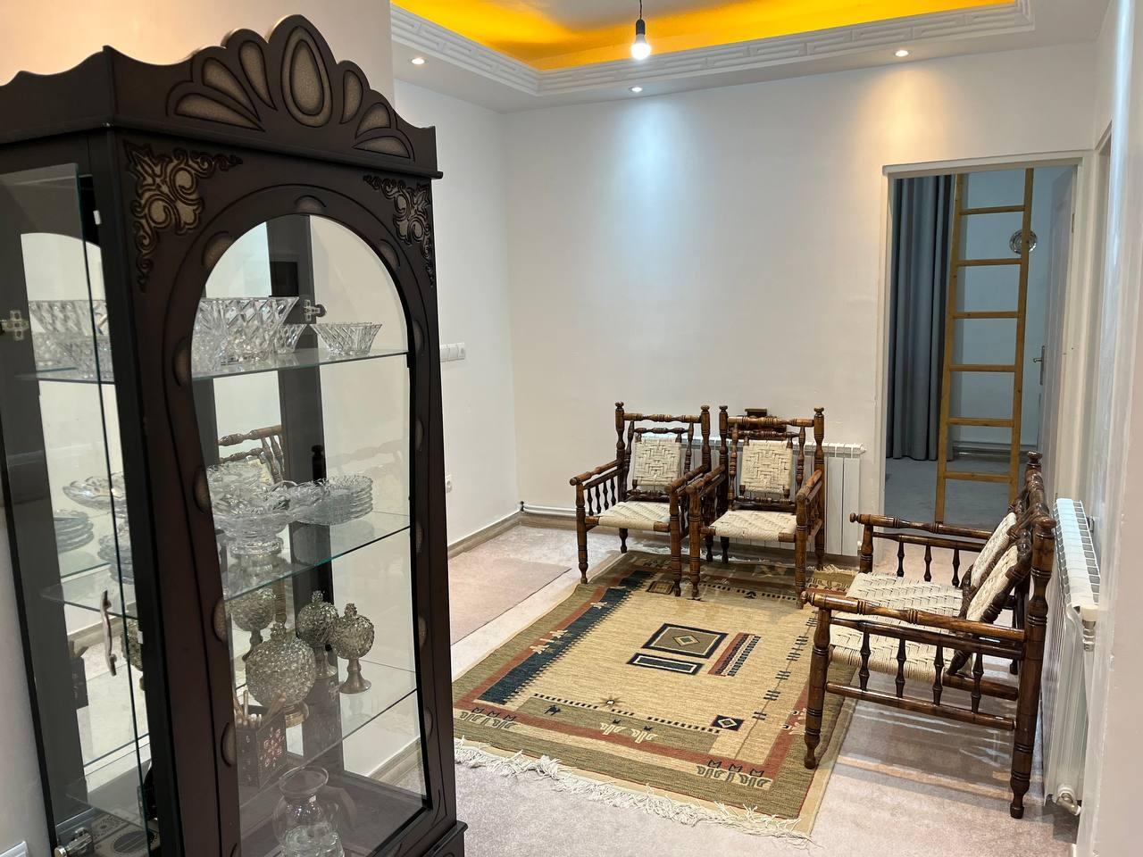 ویلا با جکوزی در میانکوه