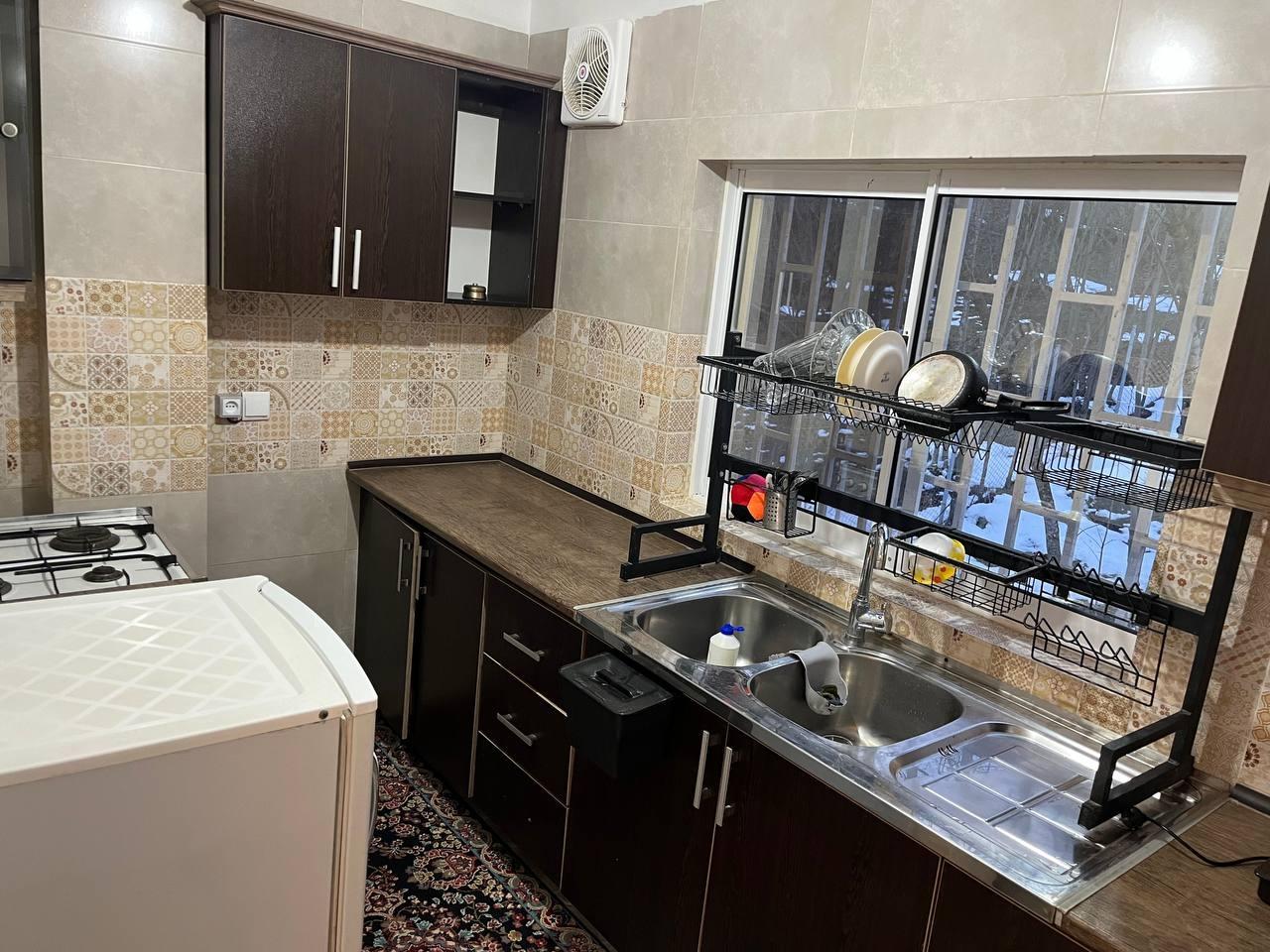 ویلا با جکوزی در میانکوه
