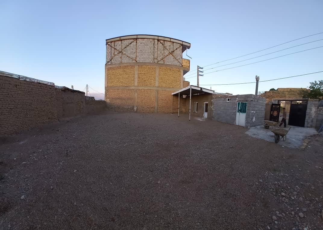 سوئیت ویلایی با پارکینگ 