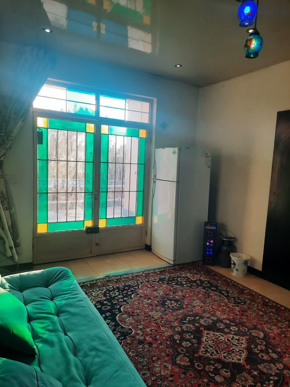 اجاره روزانه باغَ در اصفهان