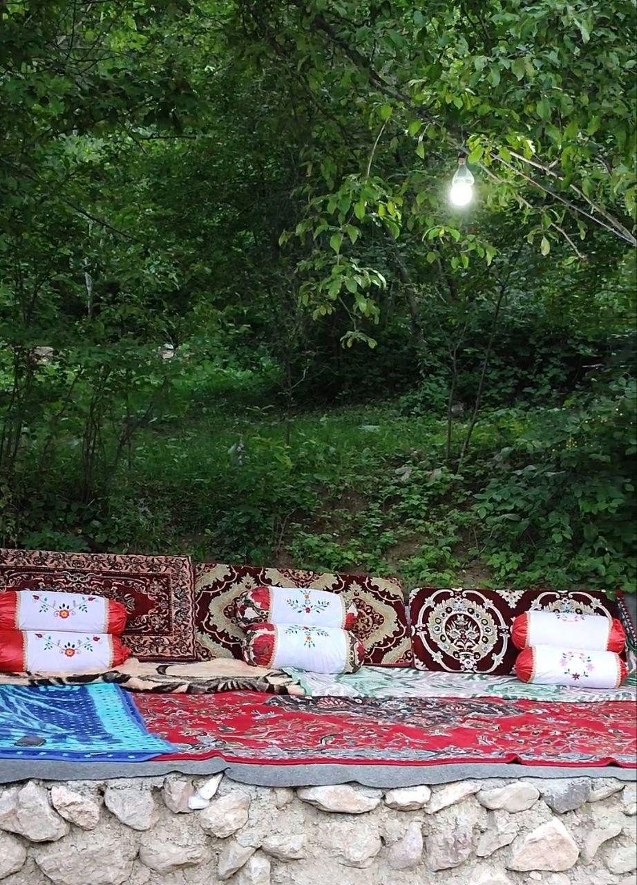 بومگردی سرین چشمه گل آخور