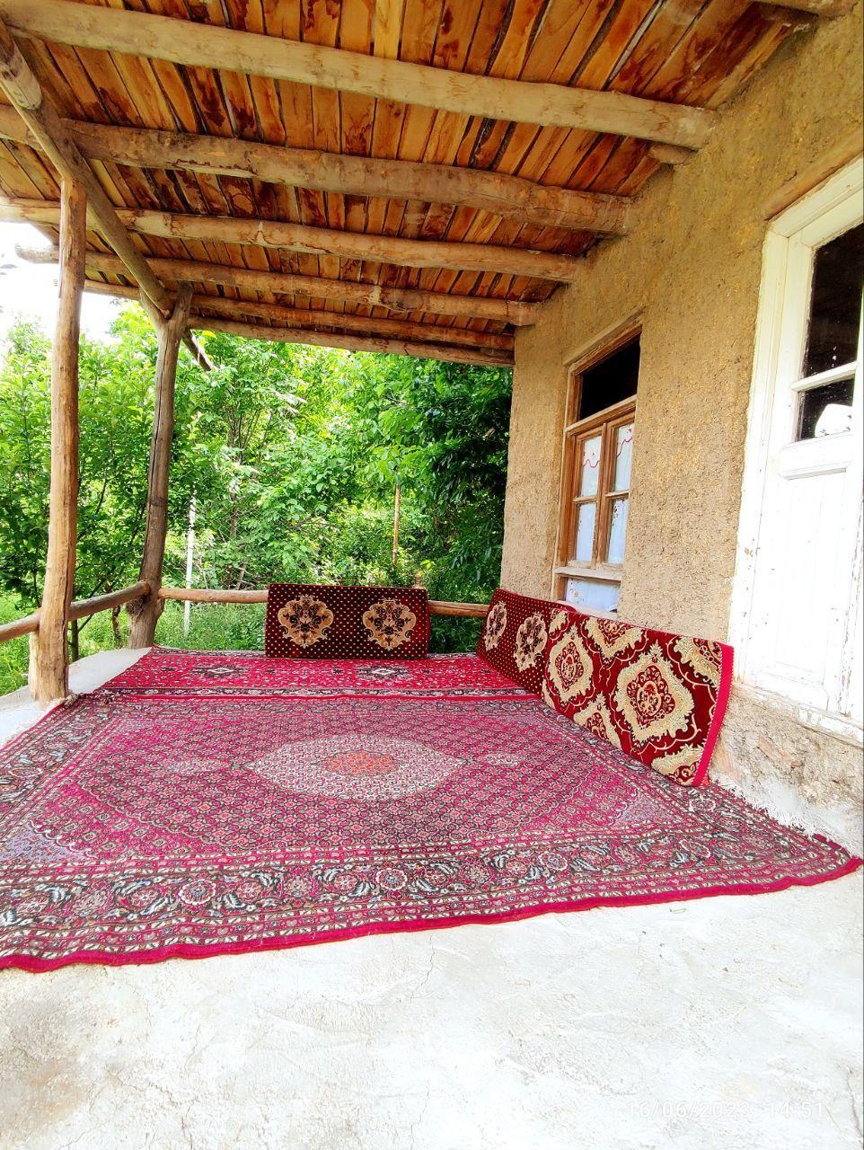 بومگردی سرین چشمه گل آخور