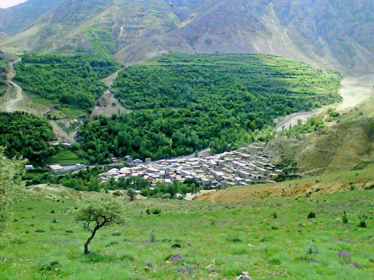 بومگردی سرین چشمه گل آخور