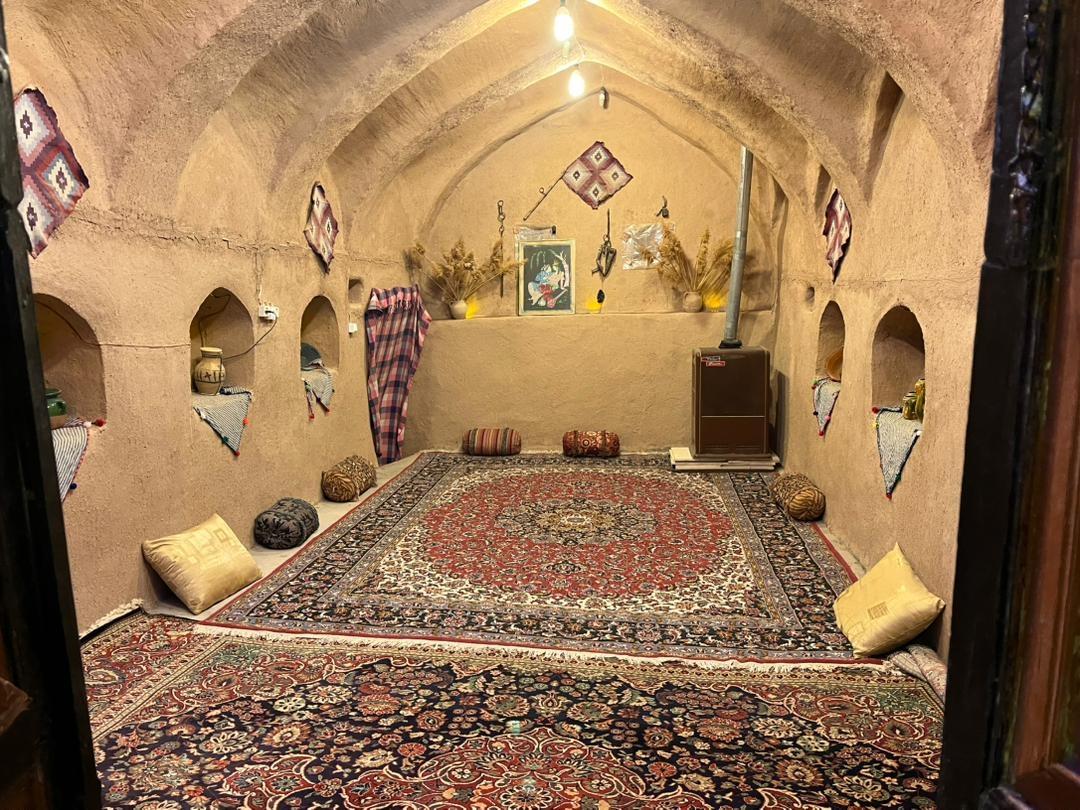 اقامتگاه بوم گردی شب نشین