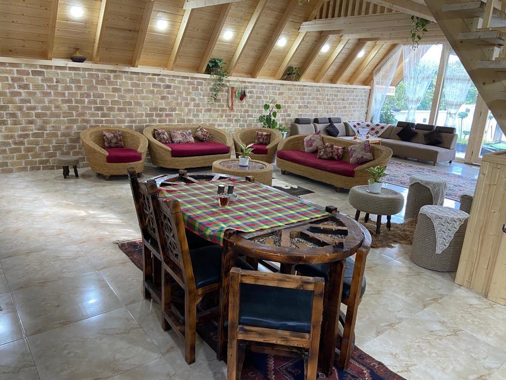 کلبه سوئیسی جکوزی دار زنبق