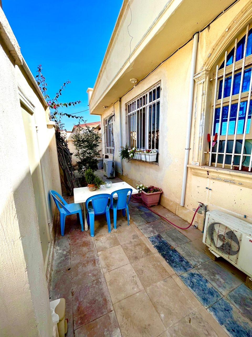 سوئیت فلت یادبود 