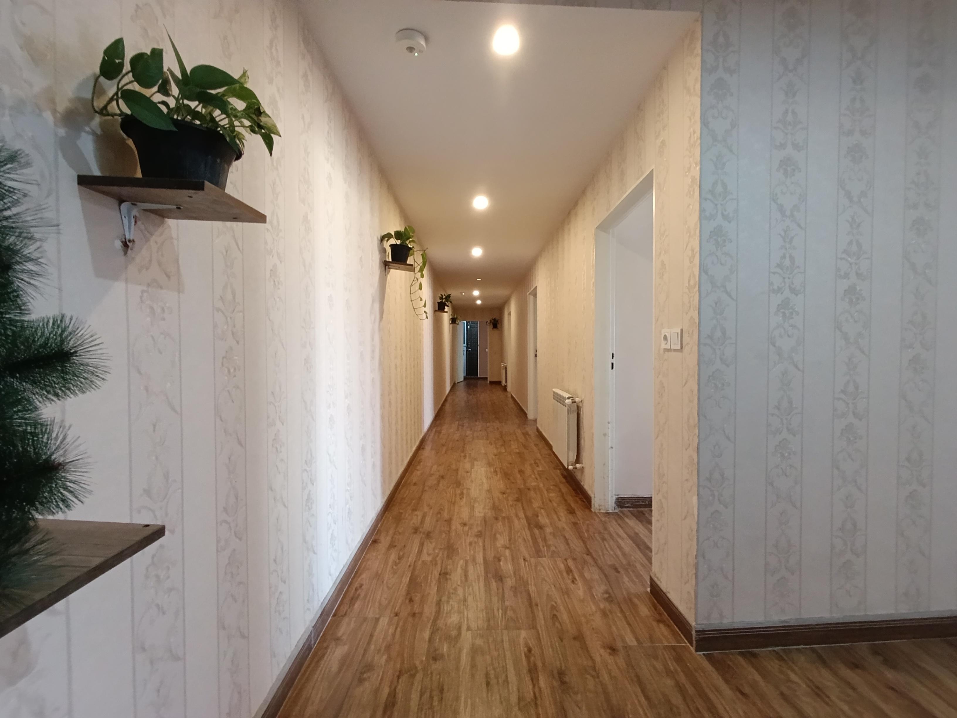 ویلایی گلدن پارادایس در چهارباغ