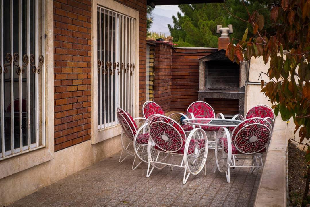 ویلایی سه خواب استخردار 
