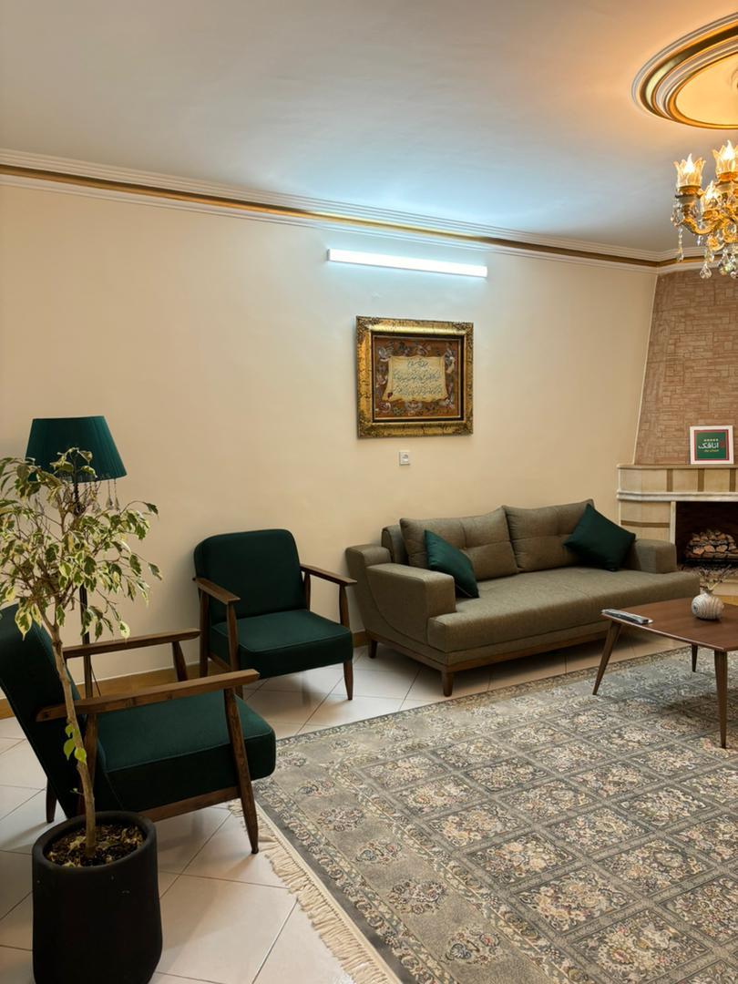 آپارتمان دو خوابه شیک و تمیز 