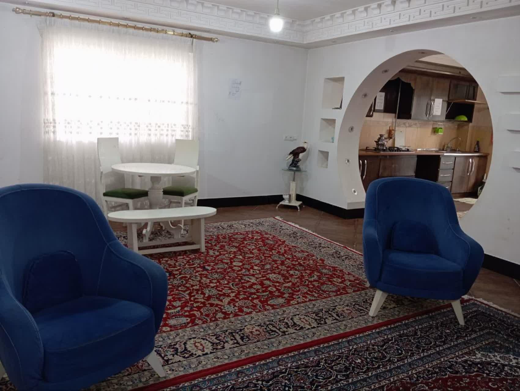 تک خوابه گل لاله
