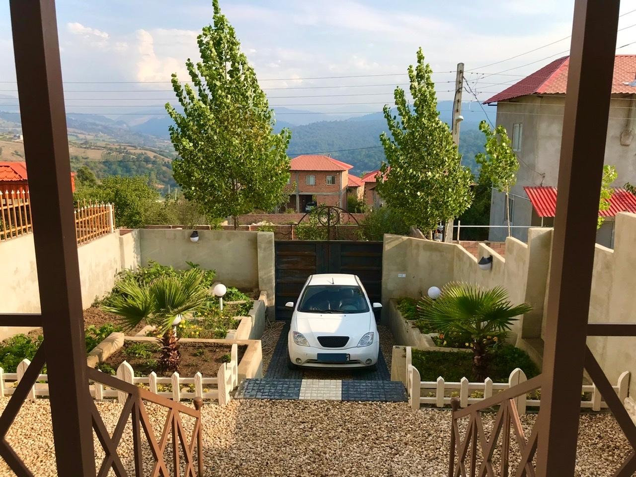 ویلای دوبلکس دربستی جنگلی روجا