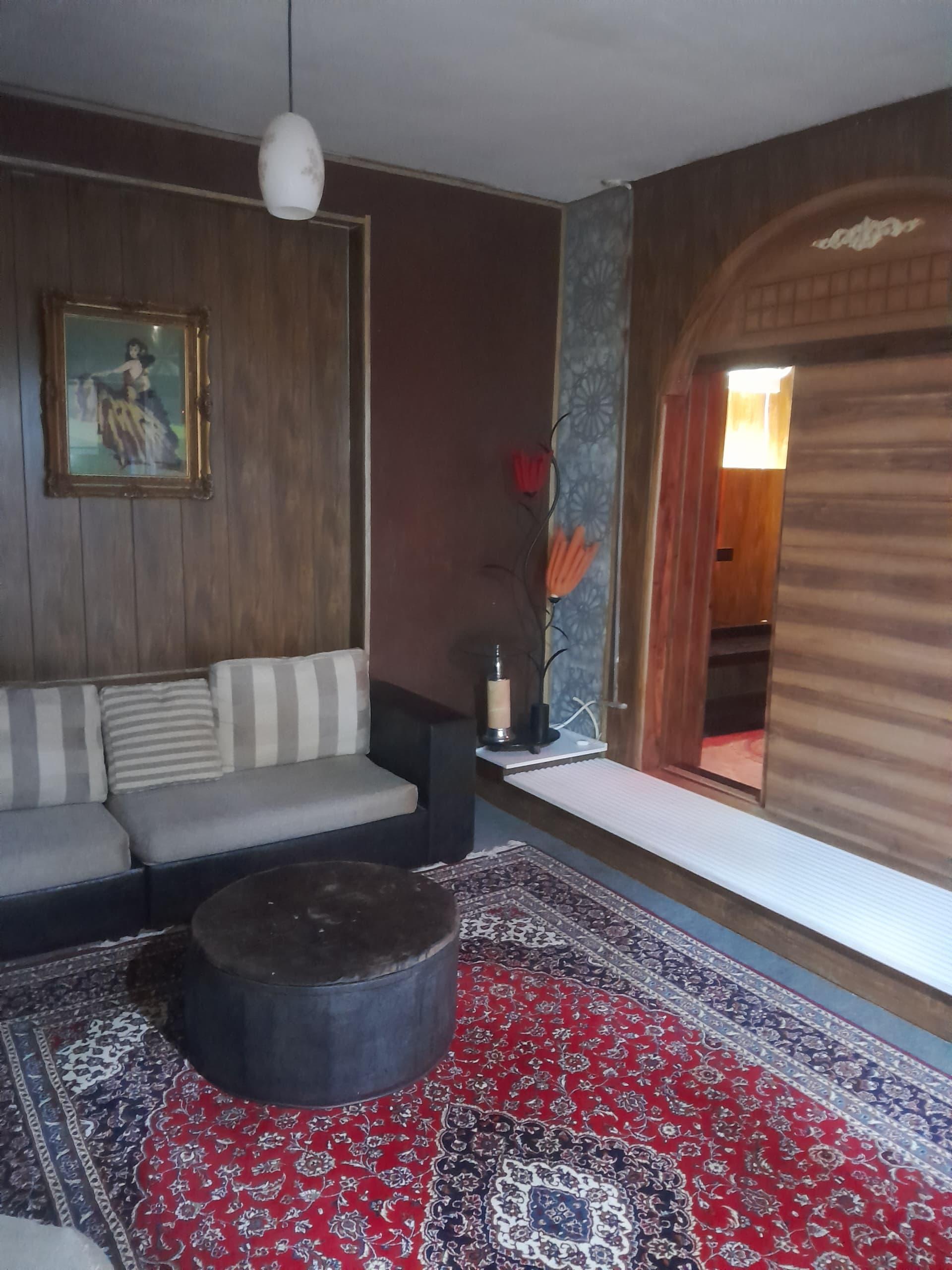 واحد تک خواب در غرب تهران