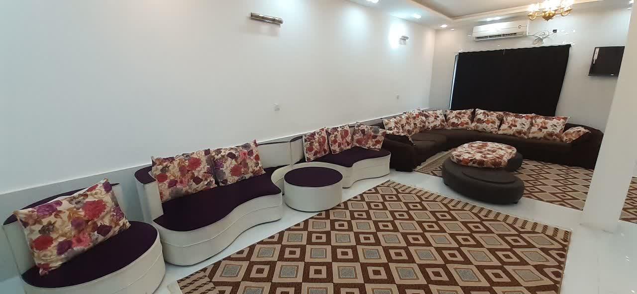 واحد دوخوابه در مرکز شهر قشم 