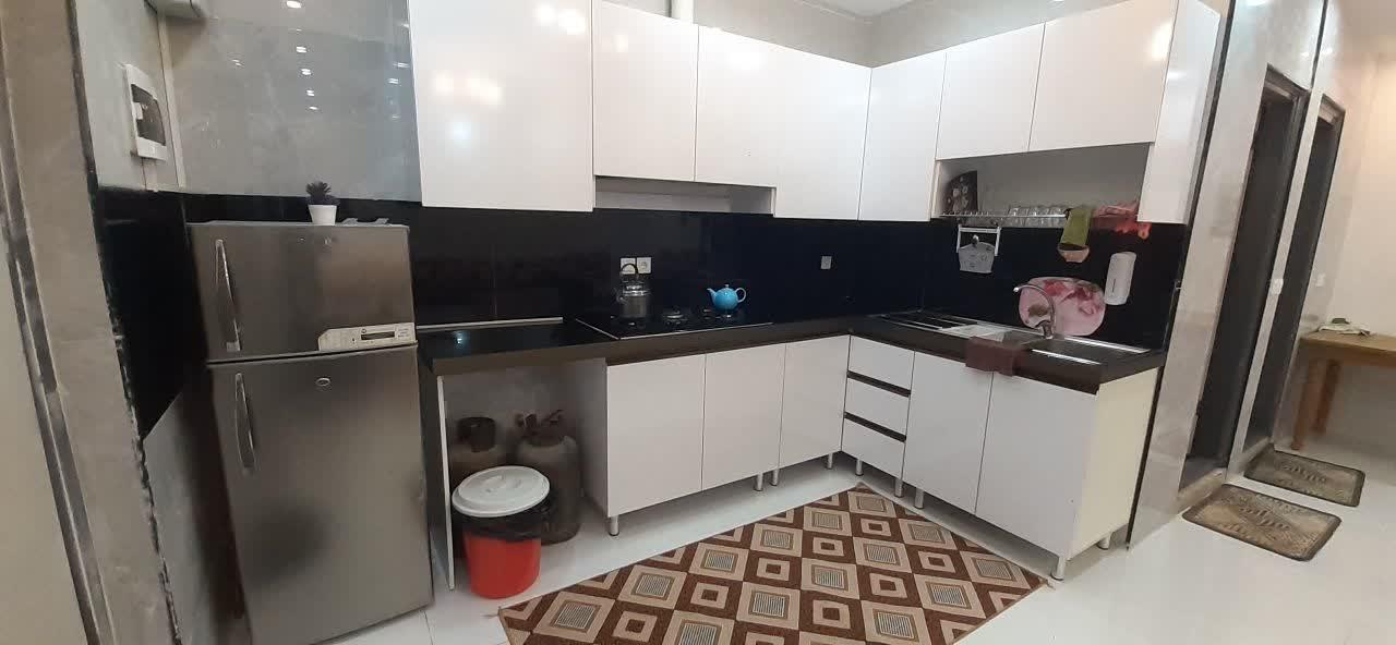 واحد دوخوابه در مرکز شهر قشم 