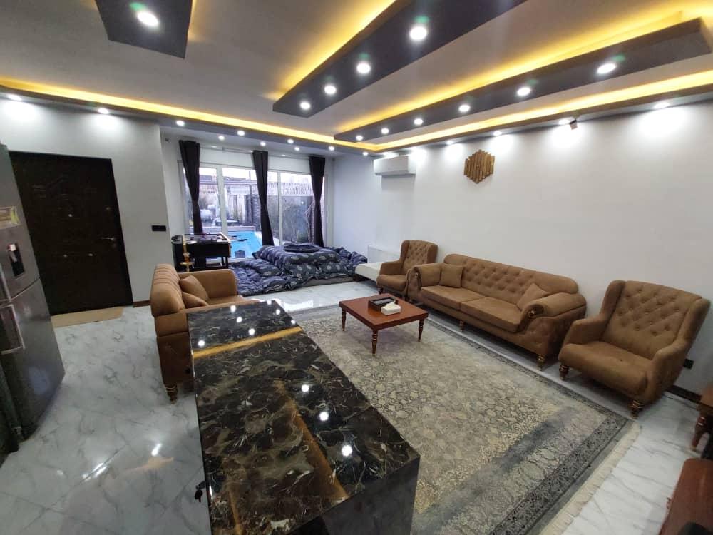 ویلایی استخر دار مدرن آران 