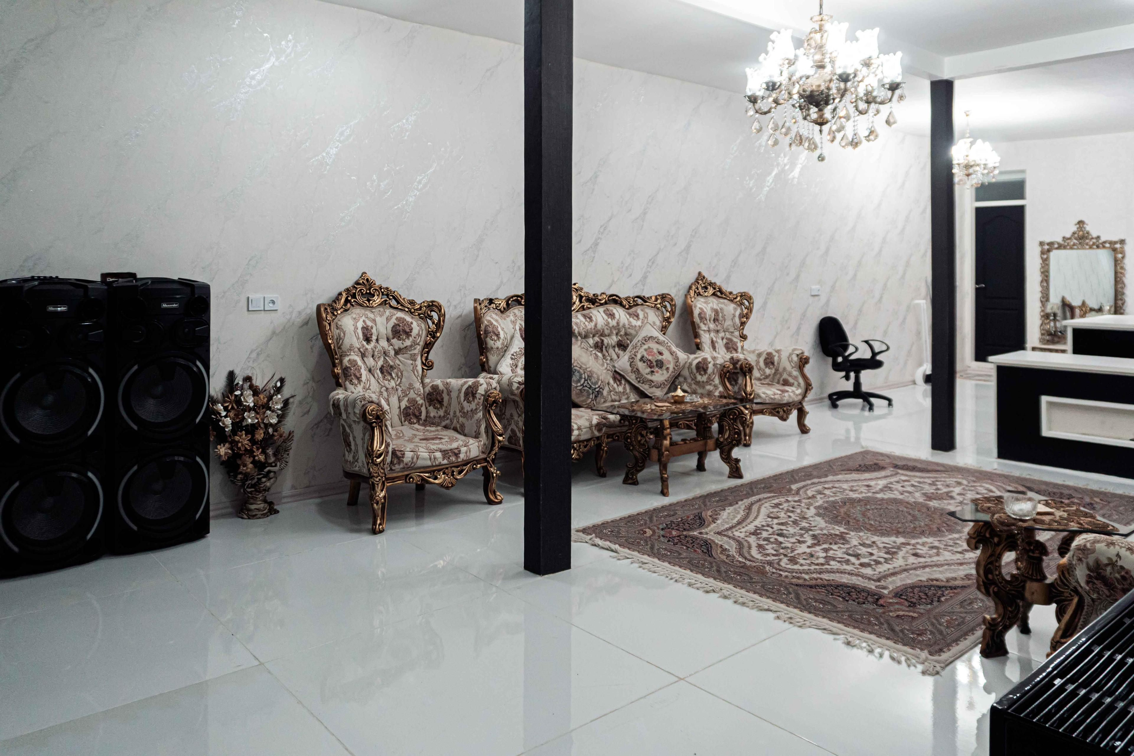 سوئیت تک خواب در ولیعصر